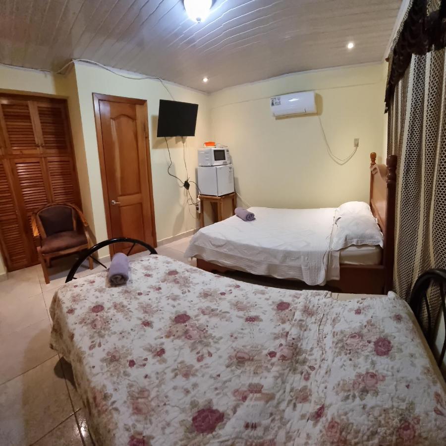 Hostal Bocas Tropical Paradise Bocas del Toro Eksteriør bilde